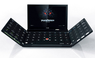 Illustration for article titled Folding Laptop Concept Offers Full-Sized Keyboard